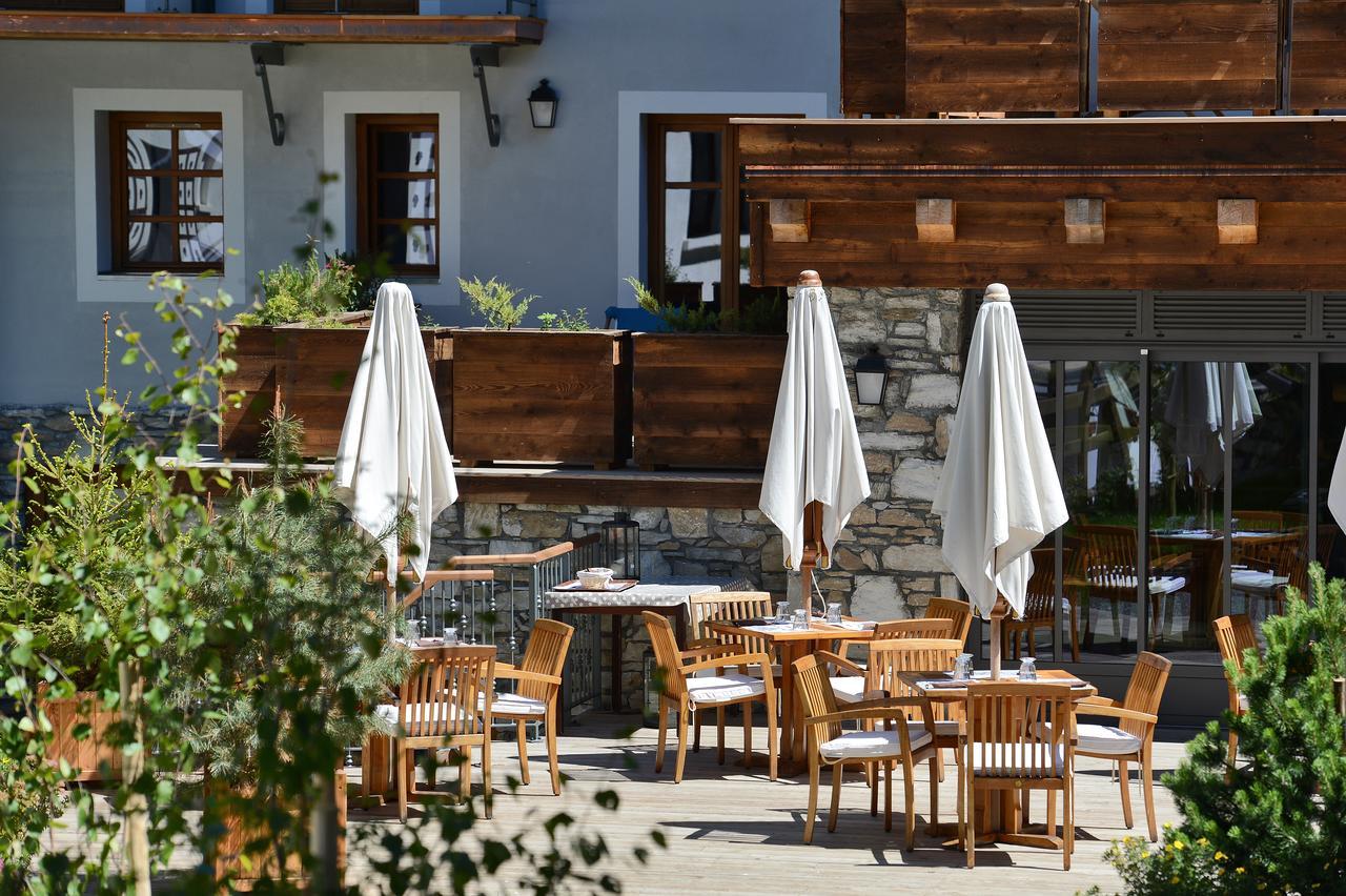 Maison De Famille Les 5 Freres Val-dʼIsère Dış mekan fotoğraf